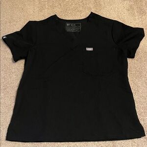 FIGS- women's Black Petite Catarina - One-Pocket Scrub Top - XS